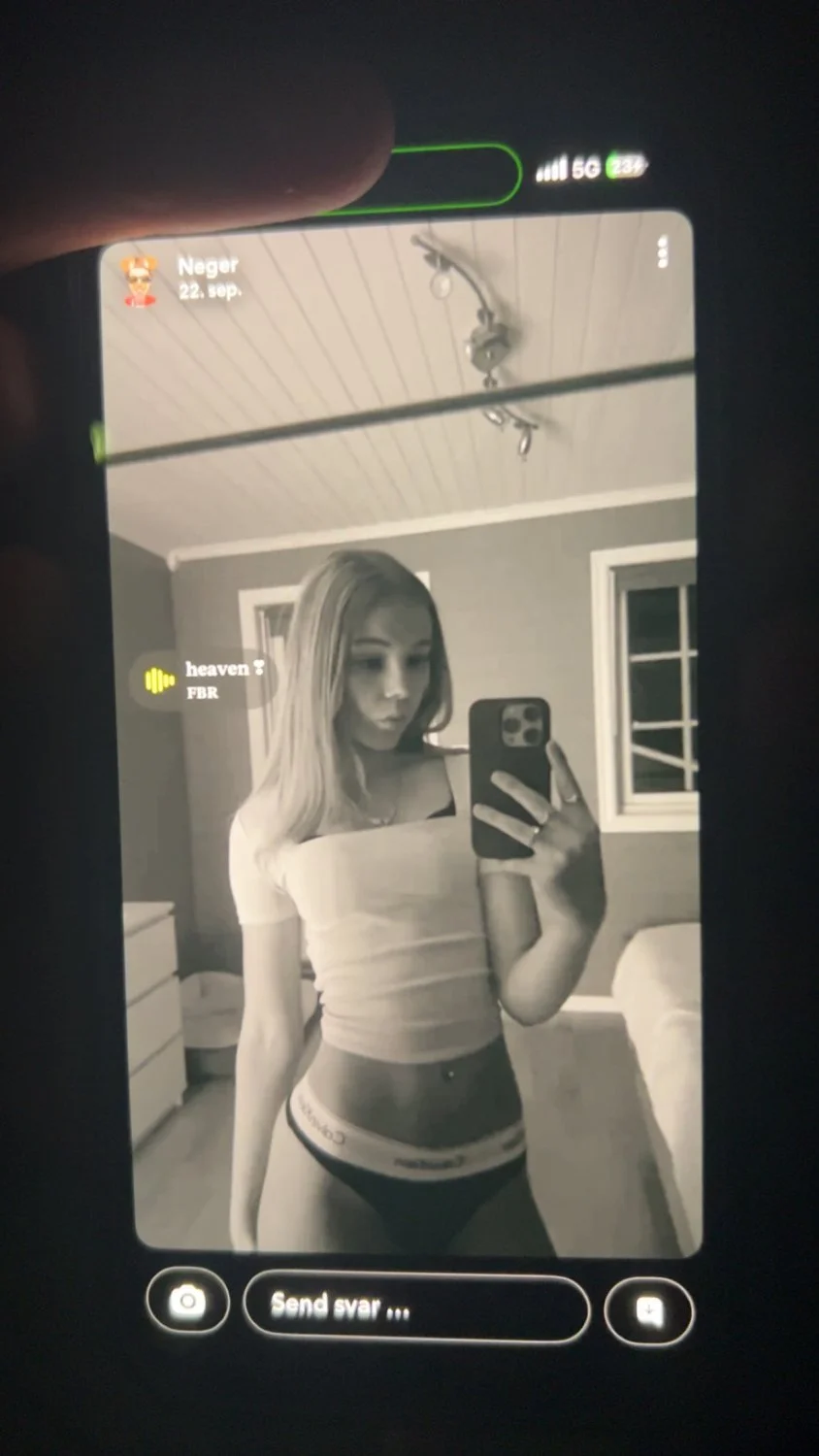 This slut sends nudes to otherd while she has a boyfriend legal slut image 3