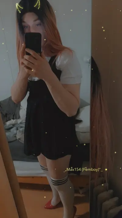 Snapchat-1059025478 cover image