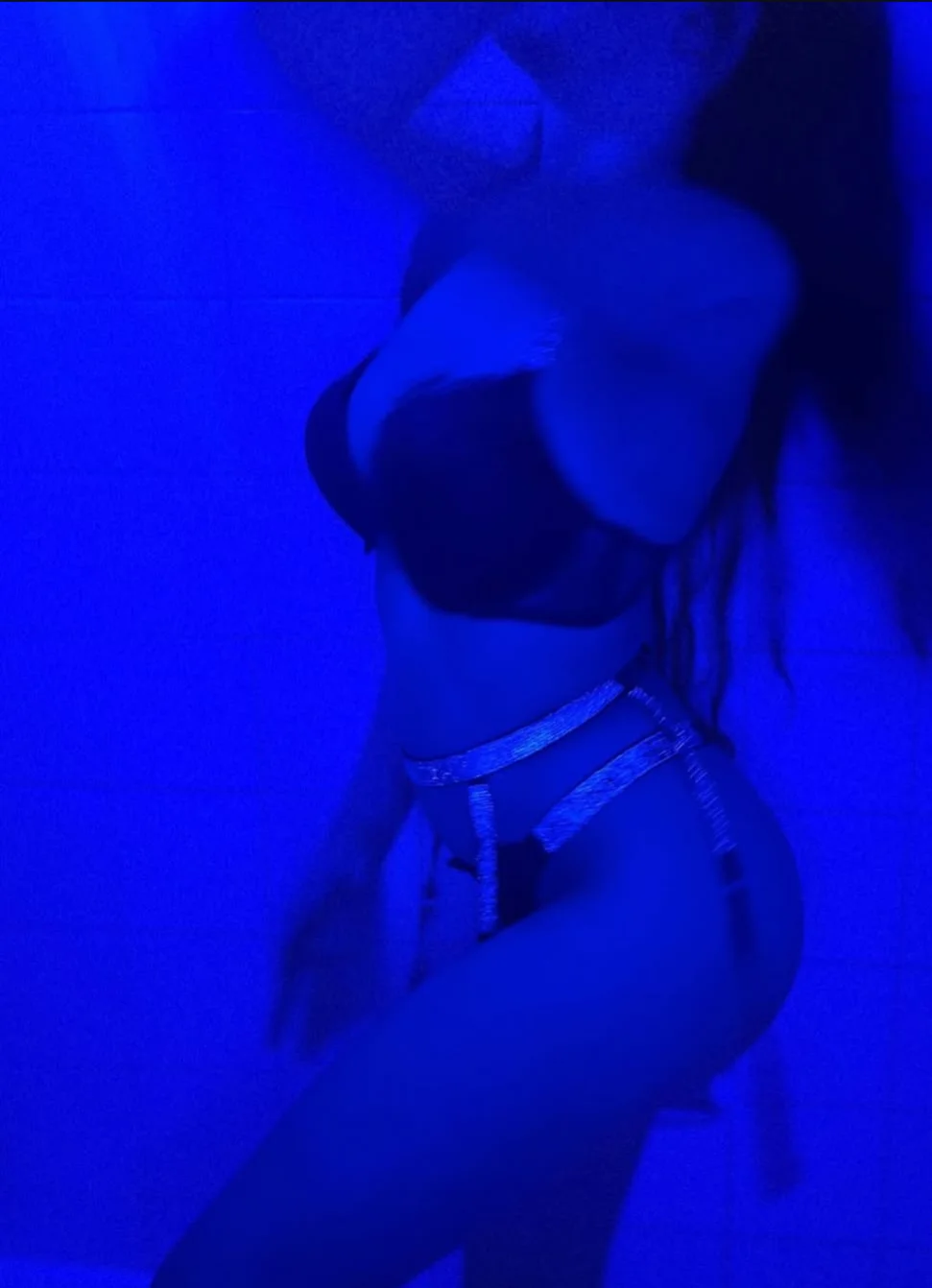 Gotta love strippers image 13