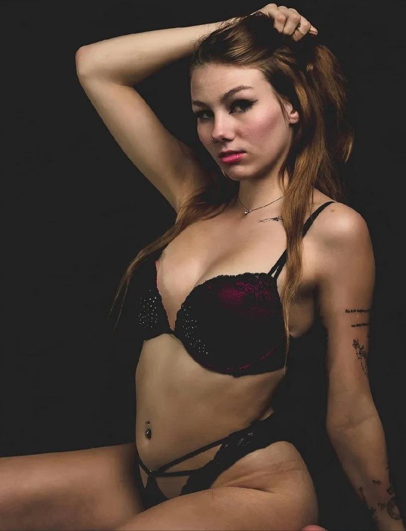 Gotta love strippers image 7