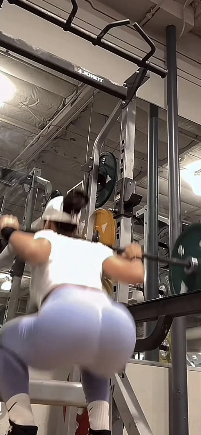 Gym beauty’s image 21