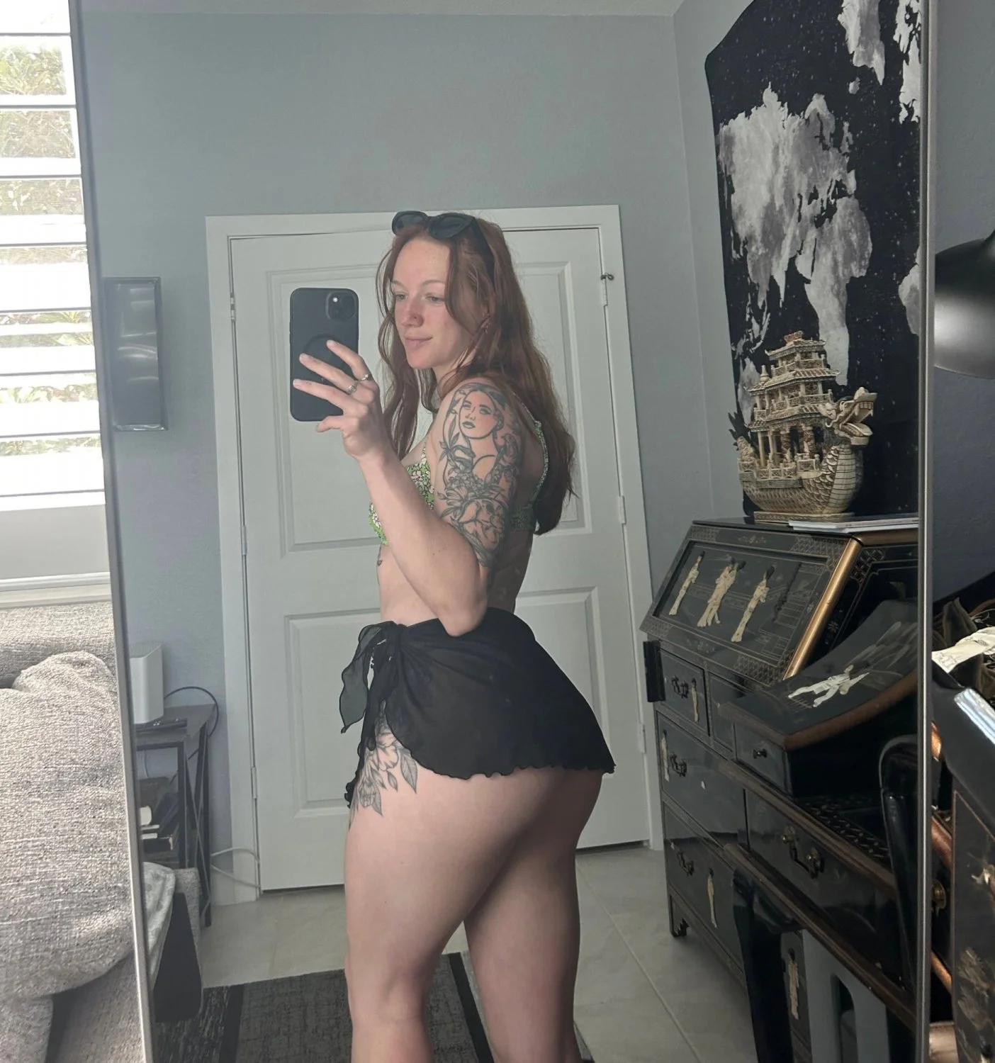 Carolyn image 15