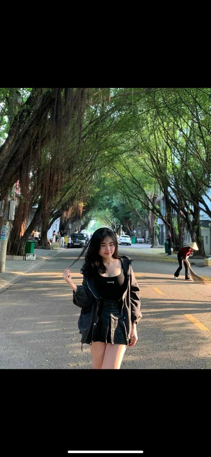Con bạn thân cực múp đã v còn dâm nữa image 10