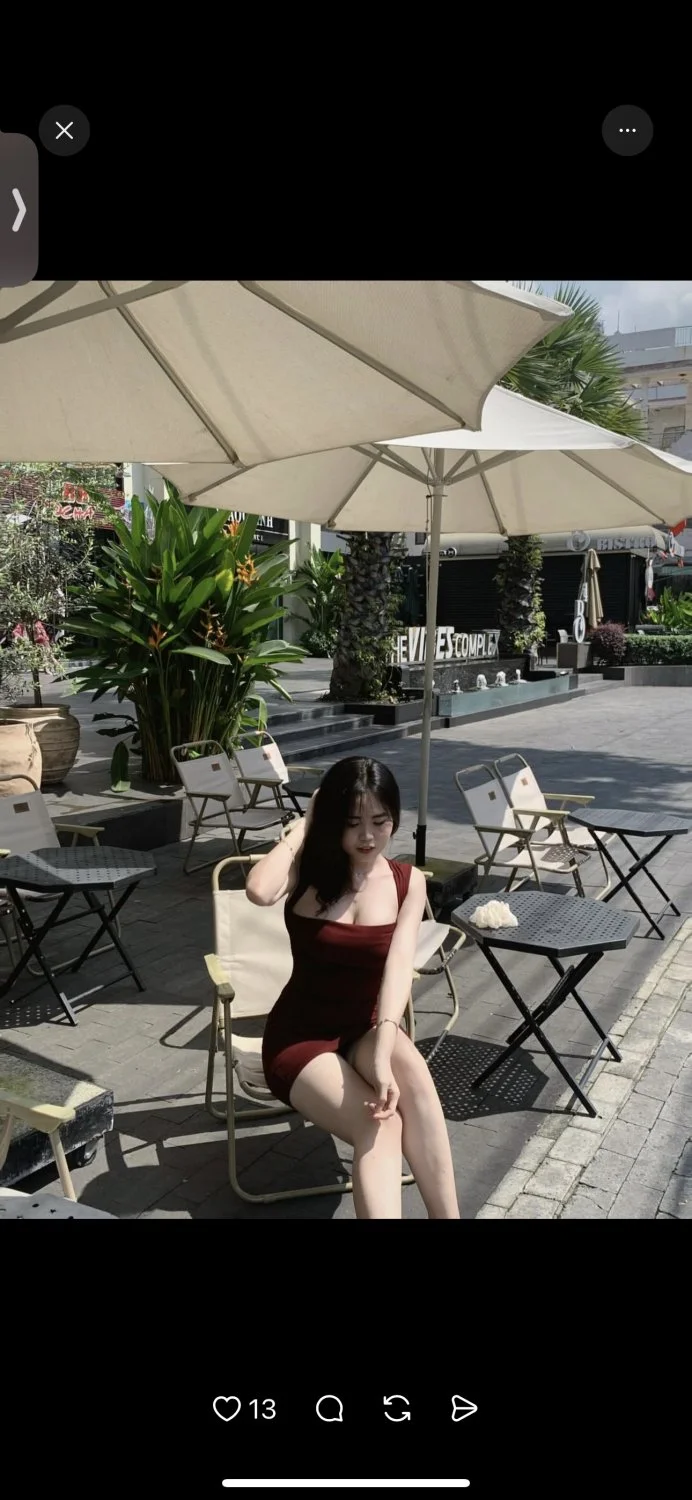 Con bạn thân cực múp đã v còn dâm nữa image 4