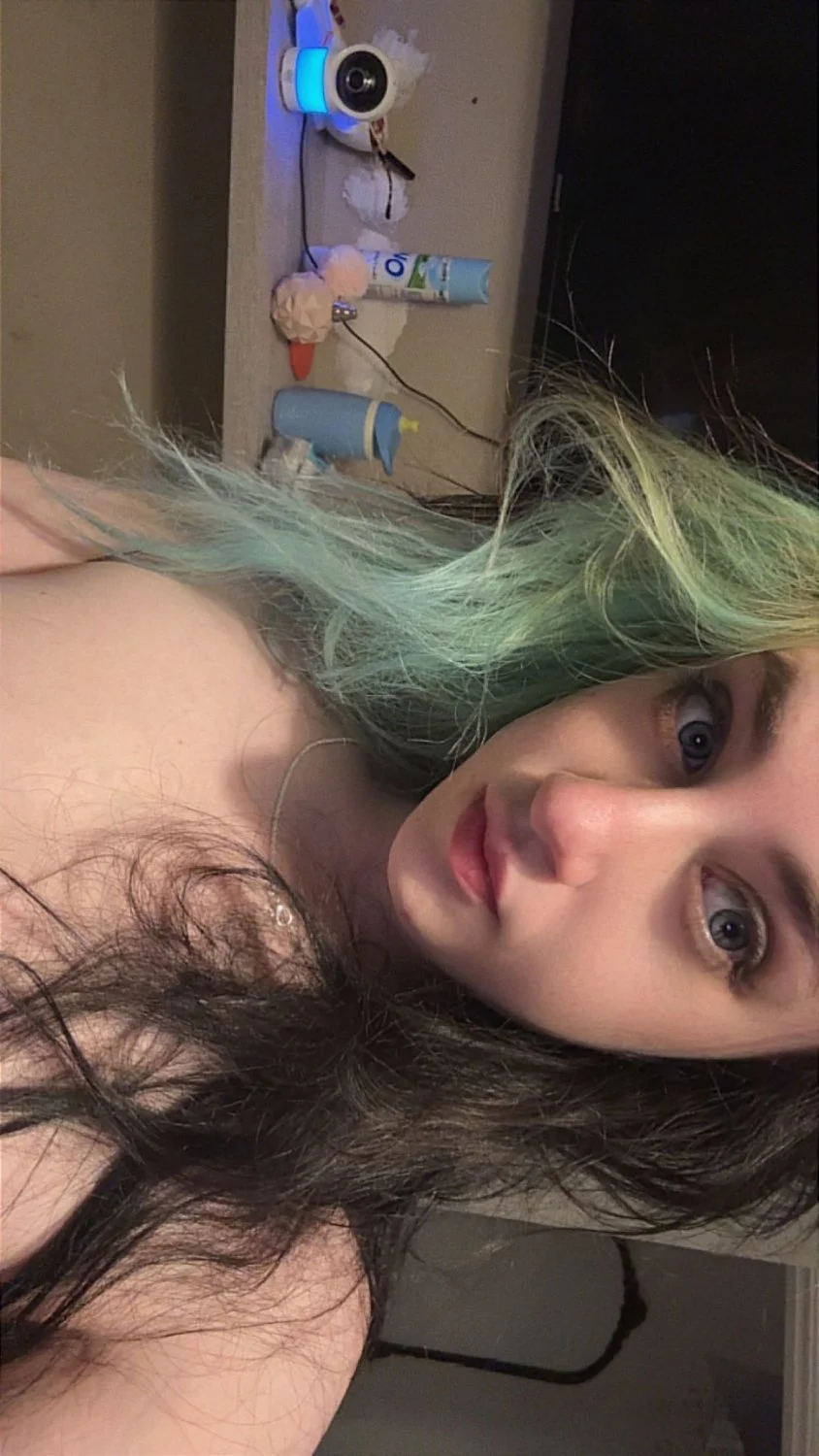 More for you to goon to, who wants to fuck her ? image 7