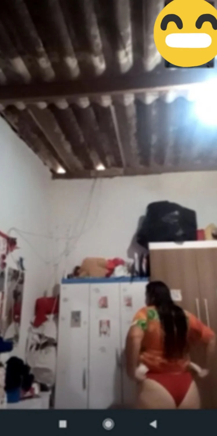 Chamada de vídeo com a minha amante gordinha gostosa image 35