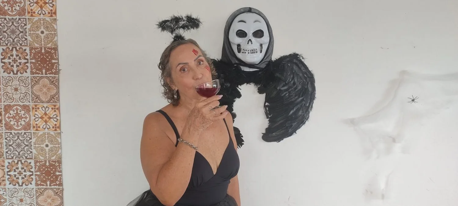 Coroa Mãe de familia rabuda. Tesão de mulher. part. 2 image 15