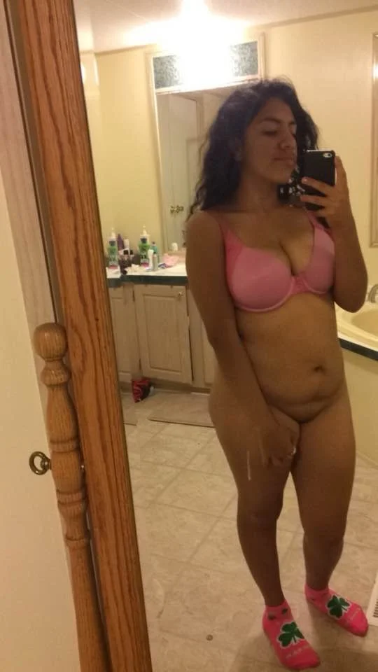 Maritza 22yo gf full album exposed kik sendgfs22 to add your girl next image 9