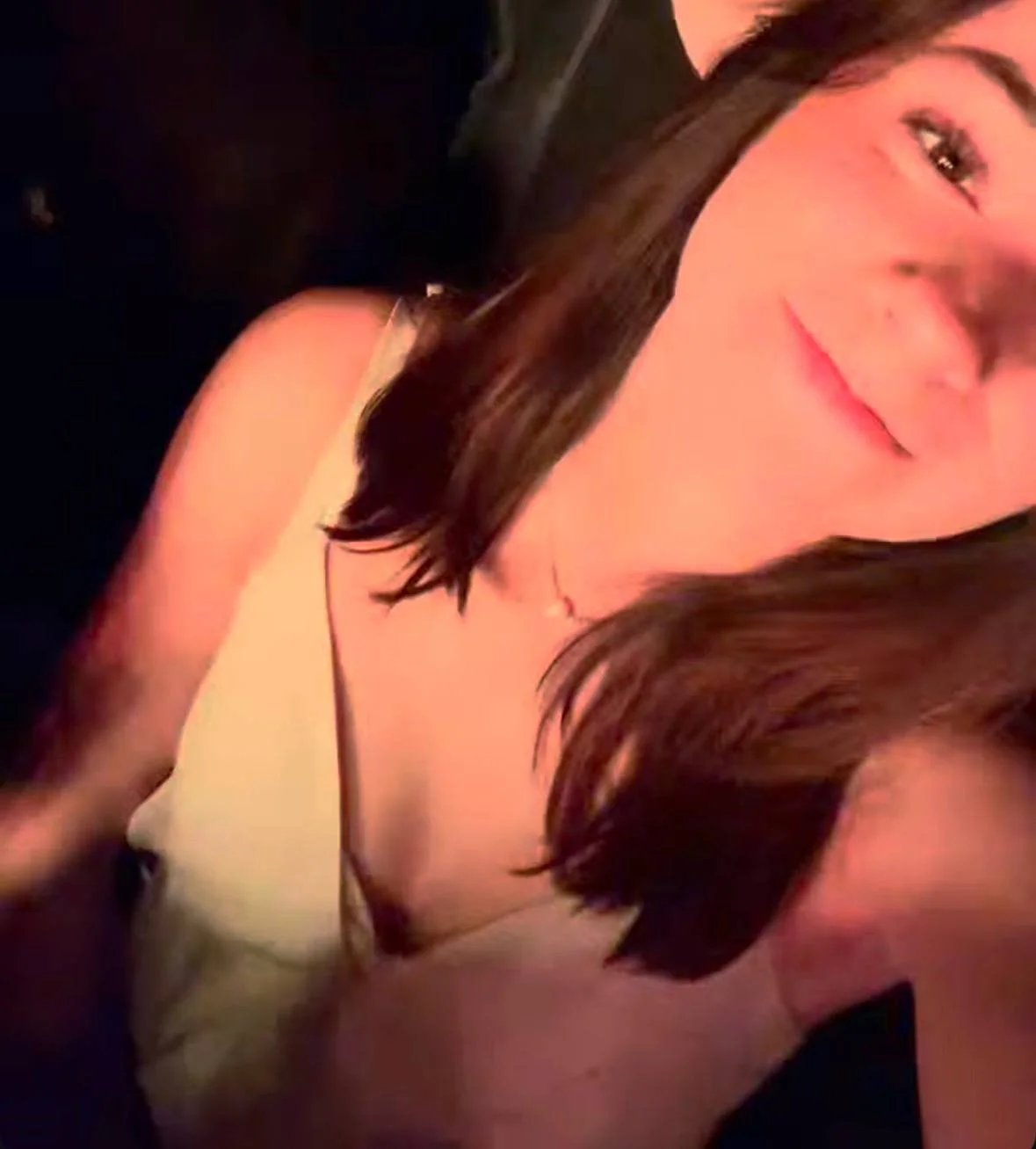 Más del novio cornudito que me entrego a la puta de su novia (2) image 12