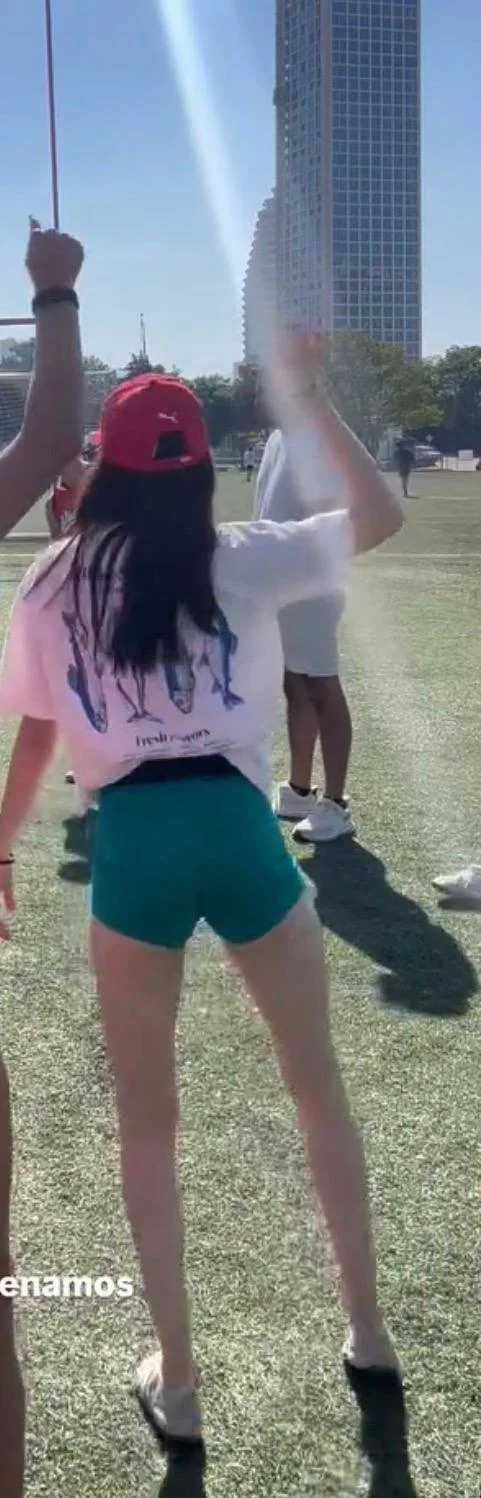 Más del novio cornudito que me entrego a la puta de su novia (2) image 36