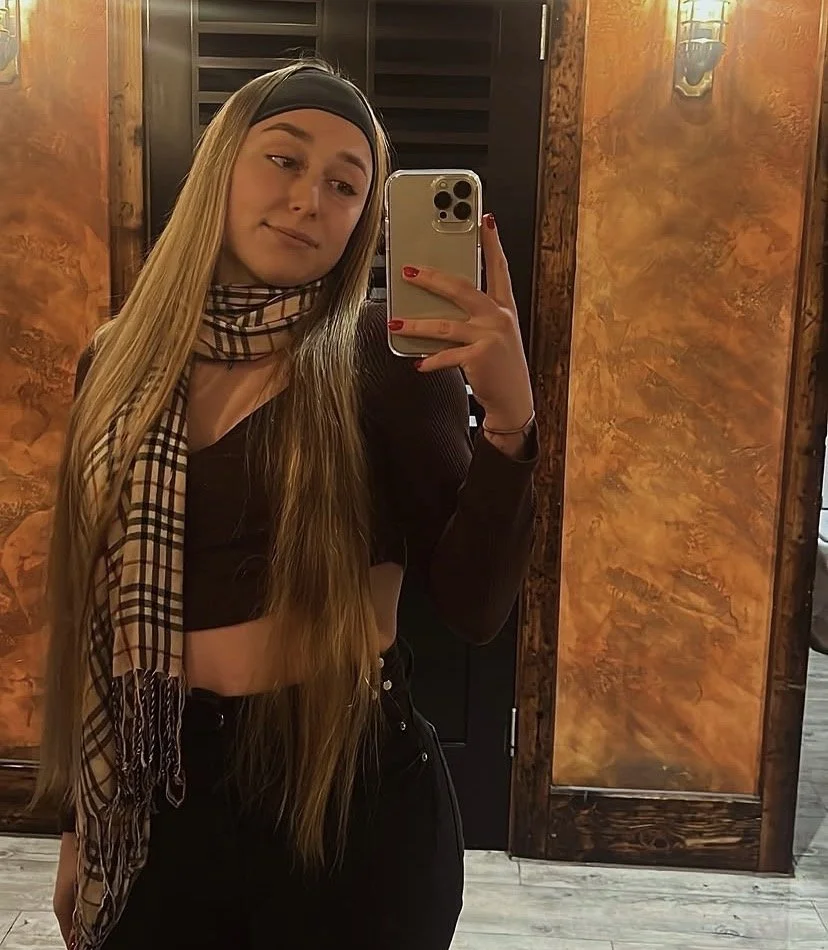 Viviana fuckimg at the gym sexy slut blonde (dm) image 6