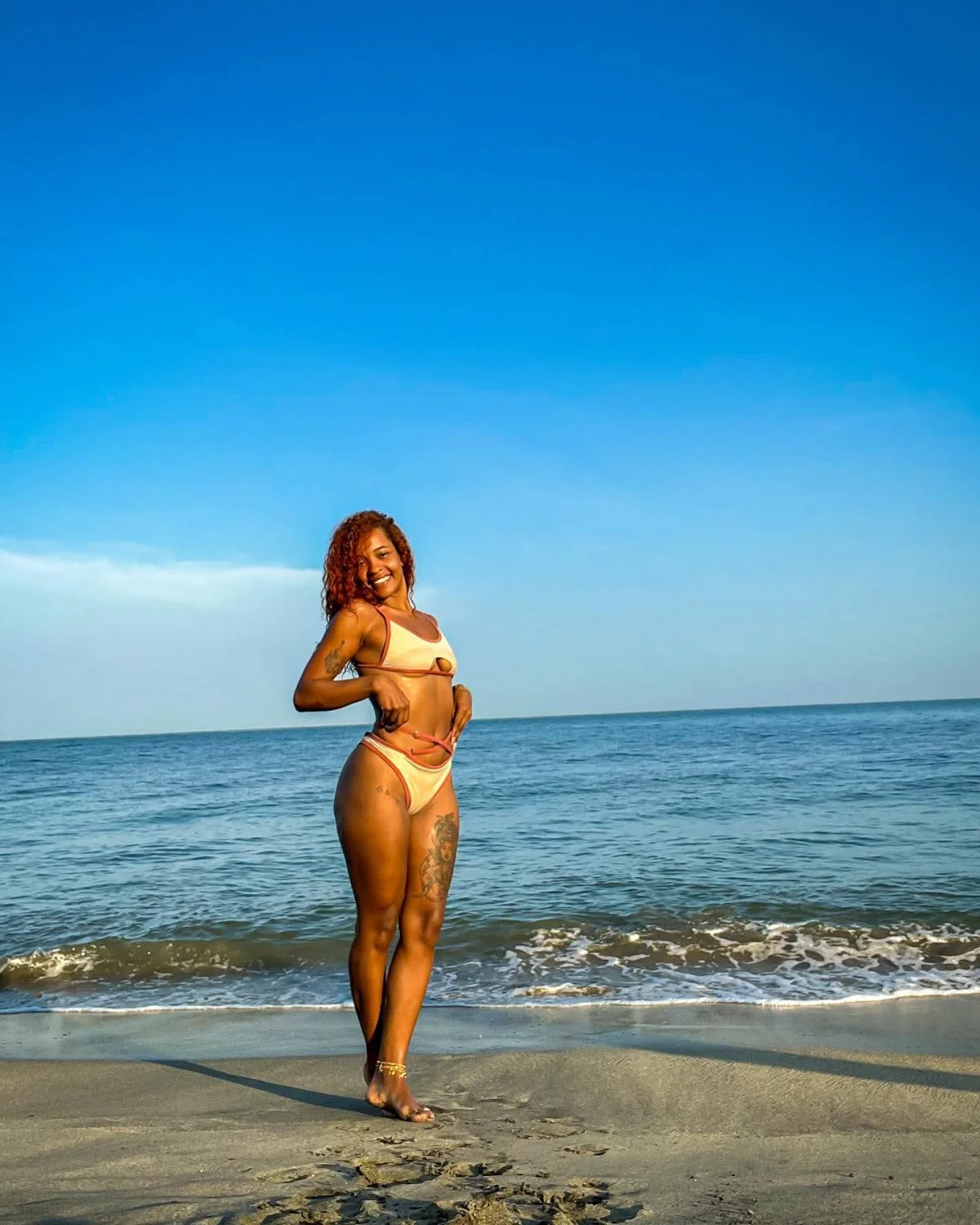 Clara Herrera image 39