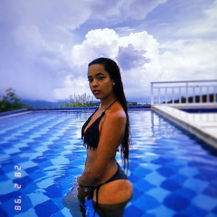 Clara Herrera image 40