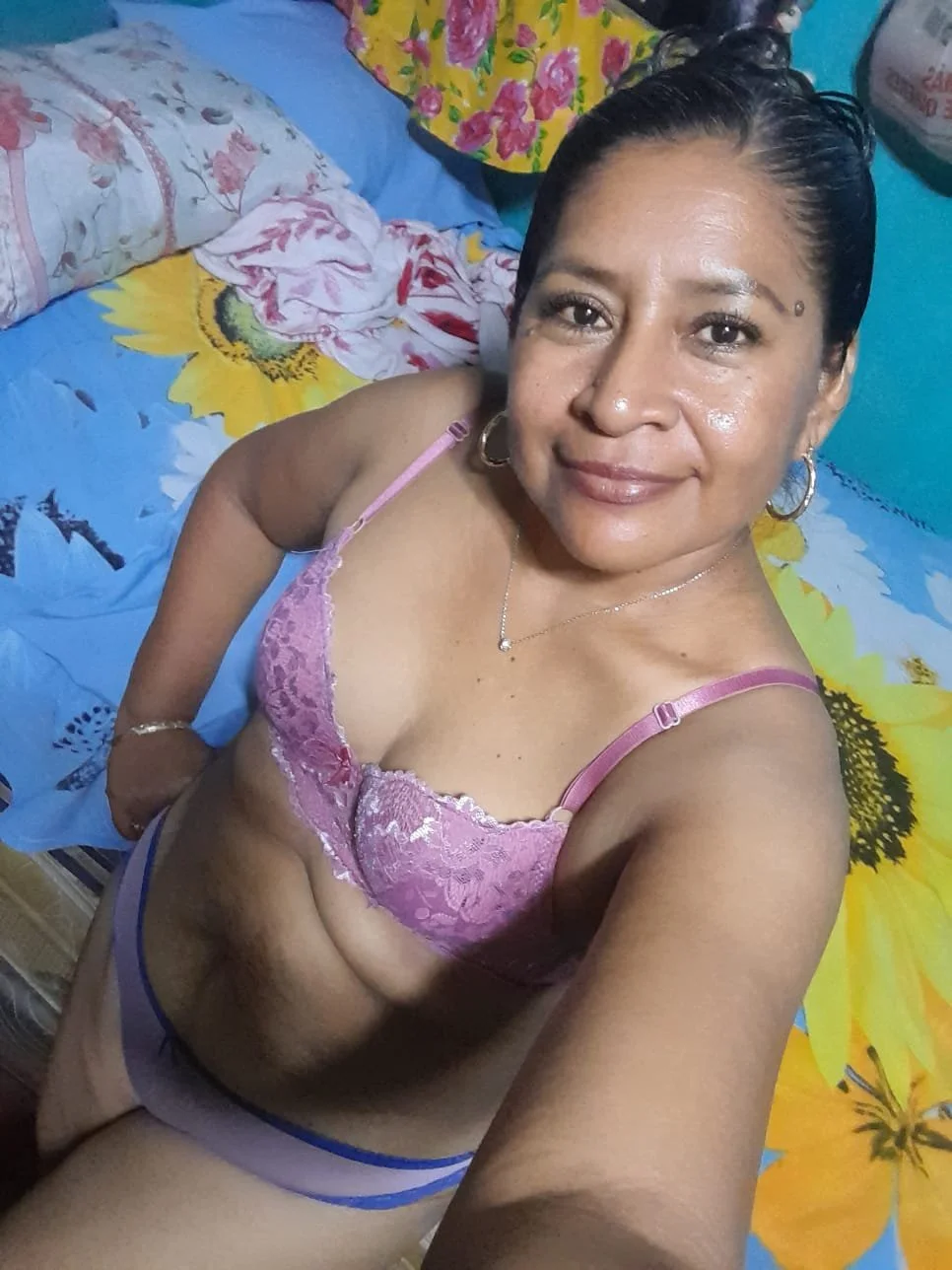 Milf culona image 34
