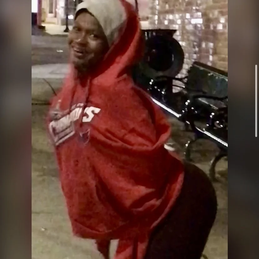 Young homeless crackhead w 🔥Shape gets ass pounded image 3