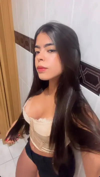 Uma das gêmeas cover image