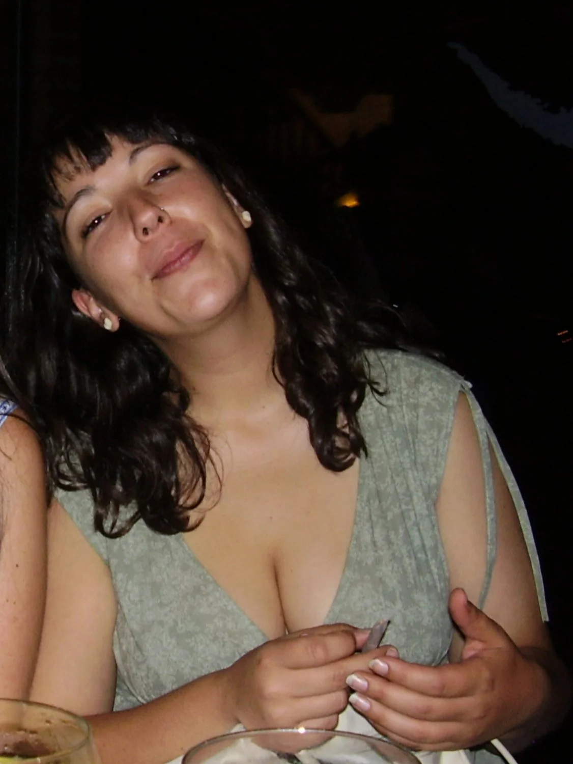Tetona de tinder manda videos y fotos de puta image 21