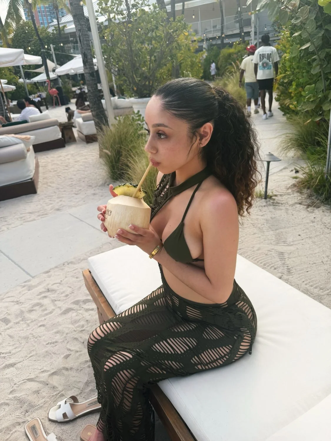 ariaunakylie anyone have her image 8