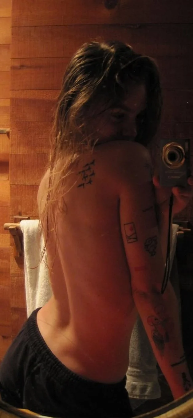 She fine image 42