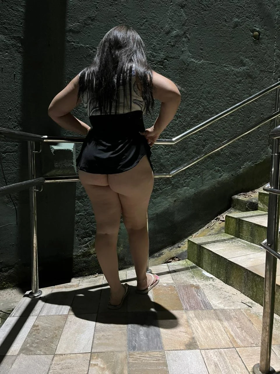 Marido Corno mandou A sua deliciosa Hotwife pra vitrine...olha que delícia de mulher image 8