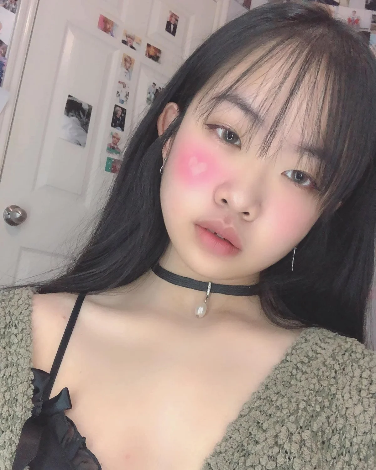 Asian ABG Vivian Nudes image 14