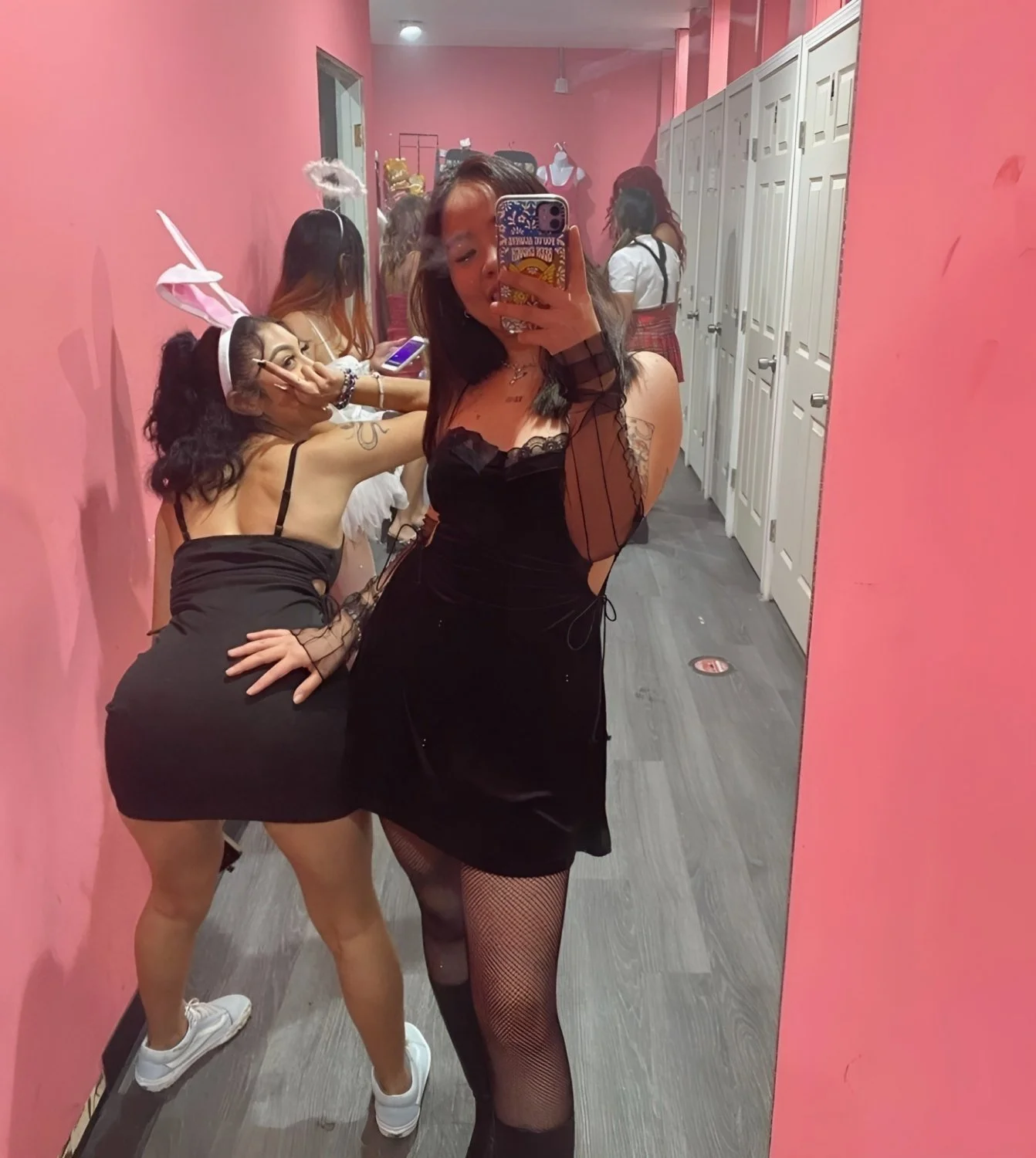 Asian ABG Vivian Nudes image 8