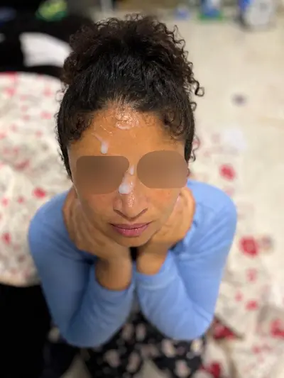 GOZADA NA CARA DESSA PUTA CASADA - HOTWIFE PUTA cover image