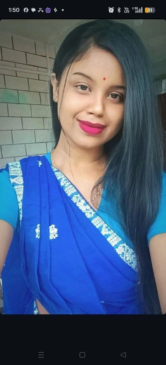 493 - Cute Desi girl image 4
