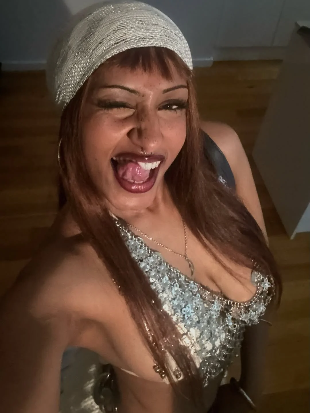 Elegent Desi beauty Huda image 10