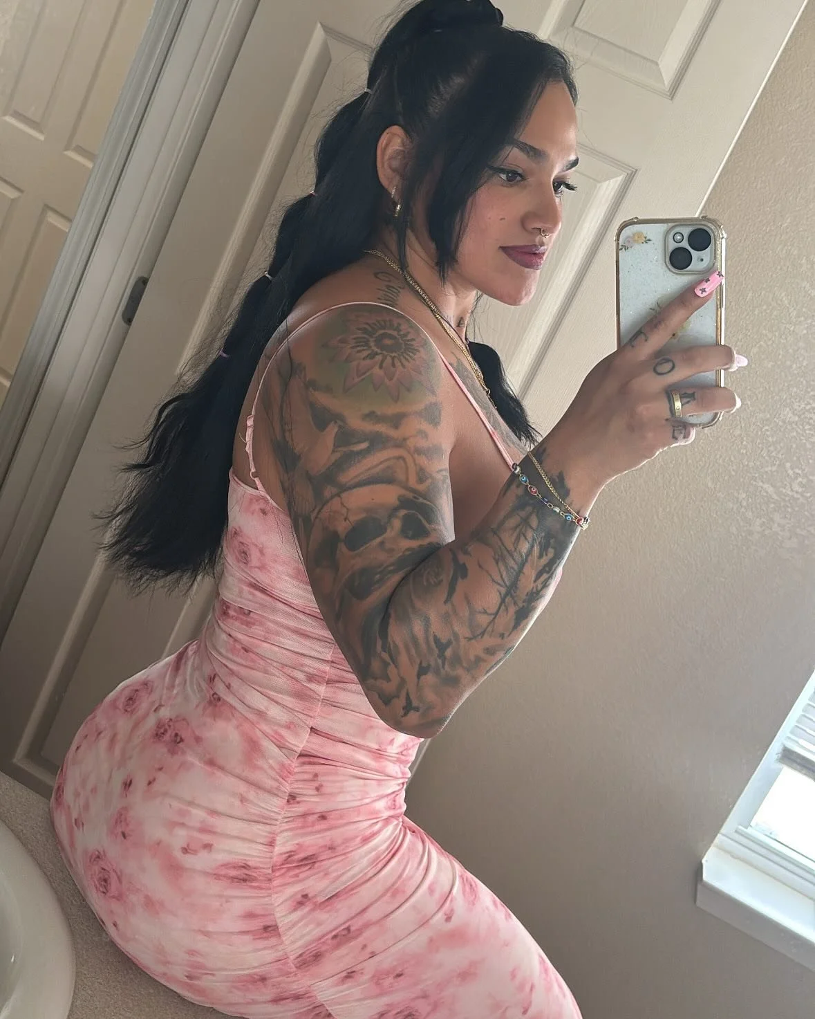 Morena Cavalona Muito Gostosa Puta Tatuada image 18