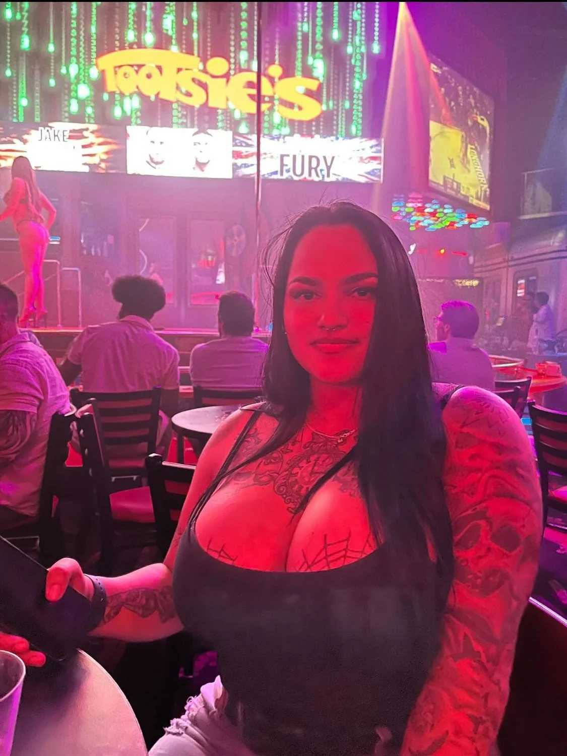 Morena Cavalona Muito Gostosa Puta Tatuada image 37