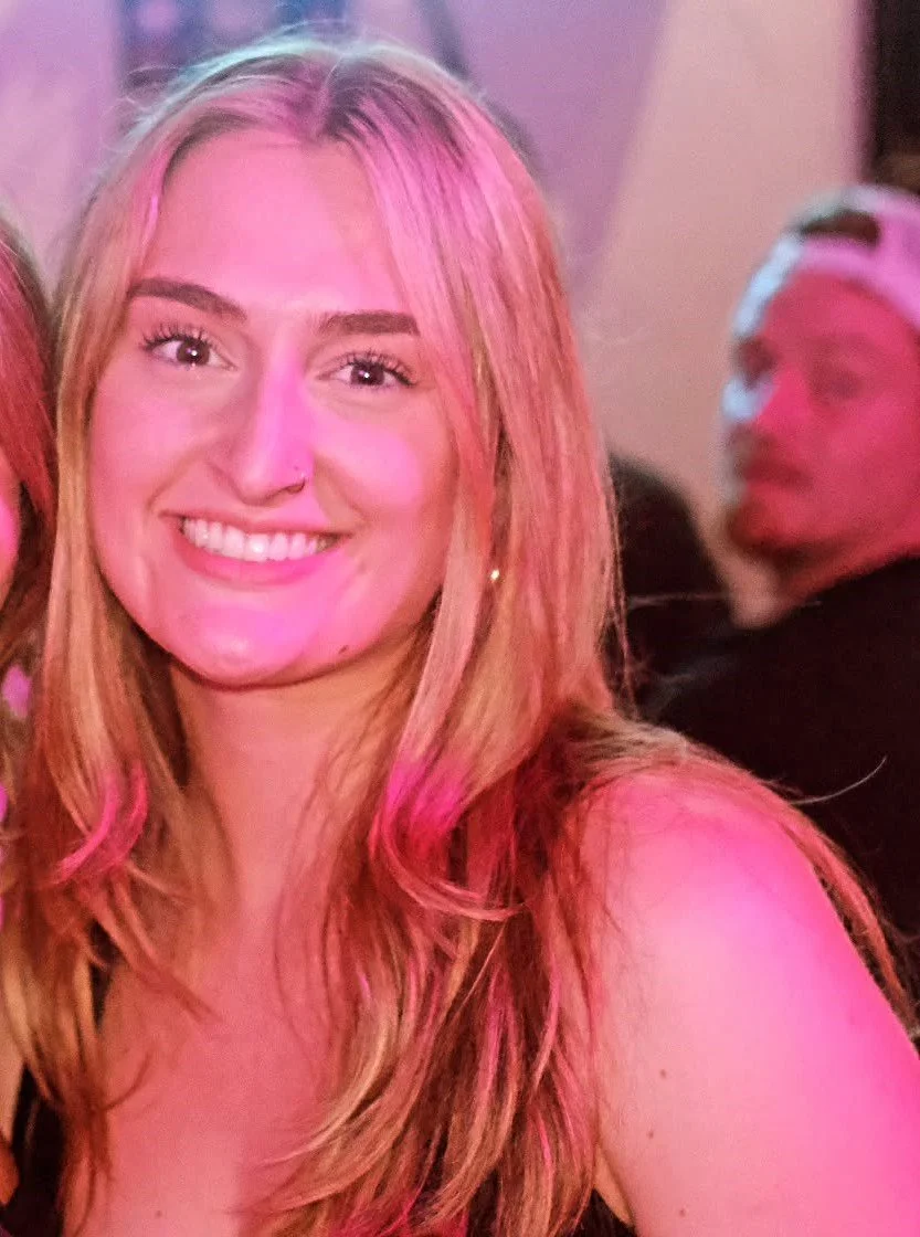 Cute Ohio Influencer Bartender image 10