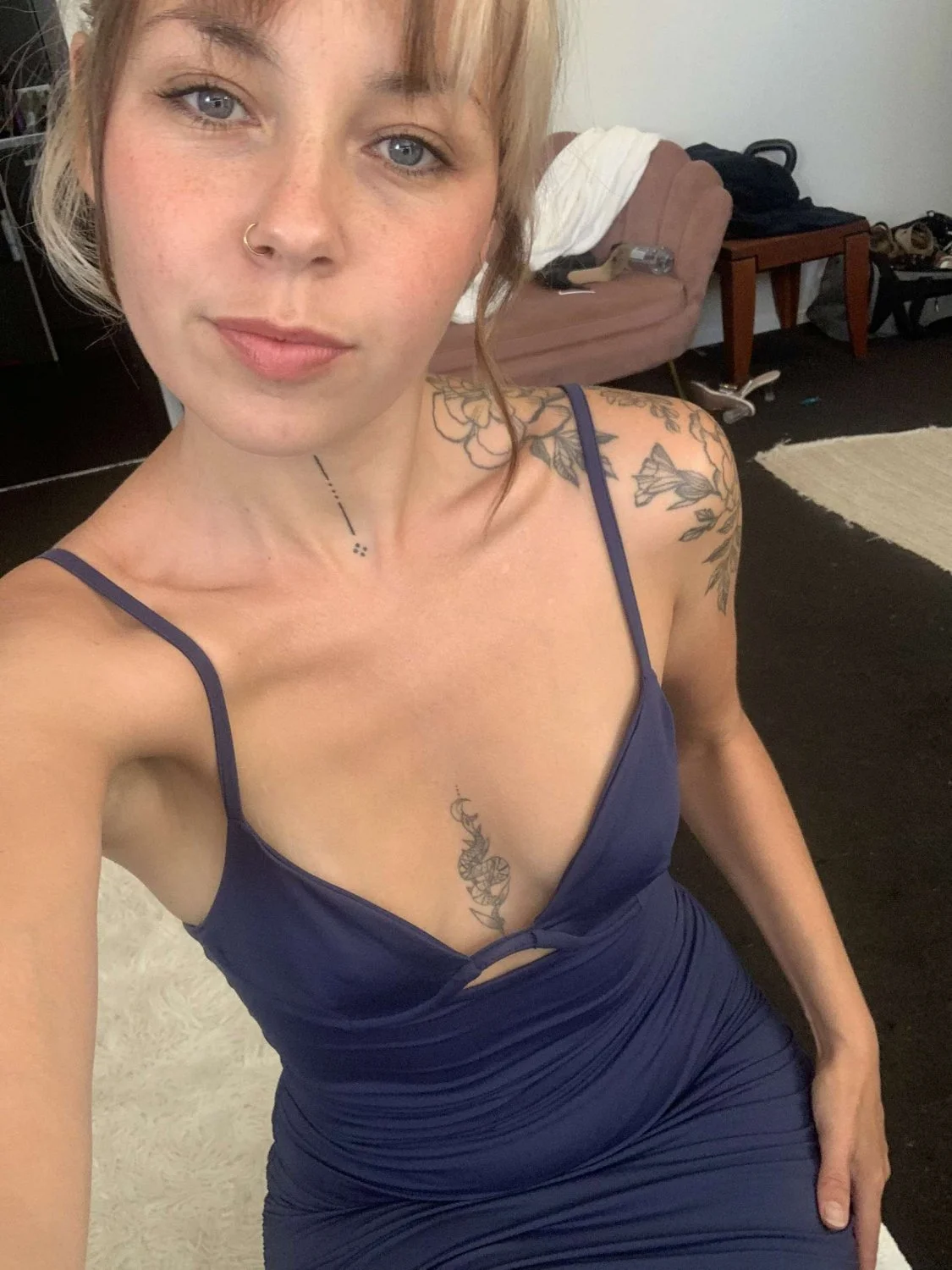 Nude sluts. Have you seen these leaks elsewhere? DM me and you'll be rewarded image 3