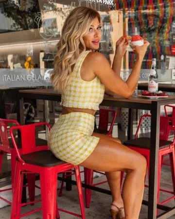 Torrie Wilson image 6