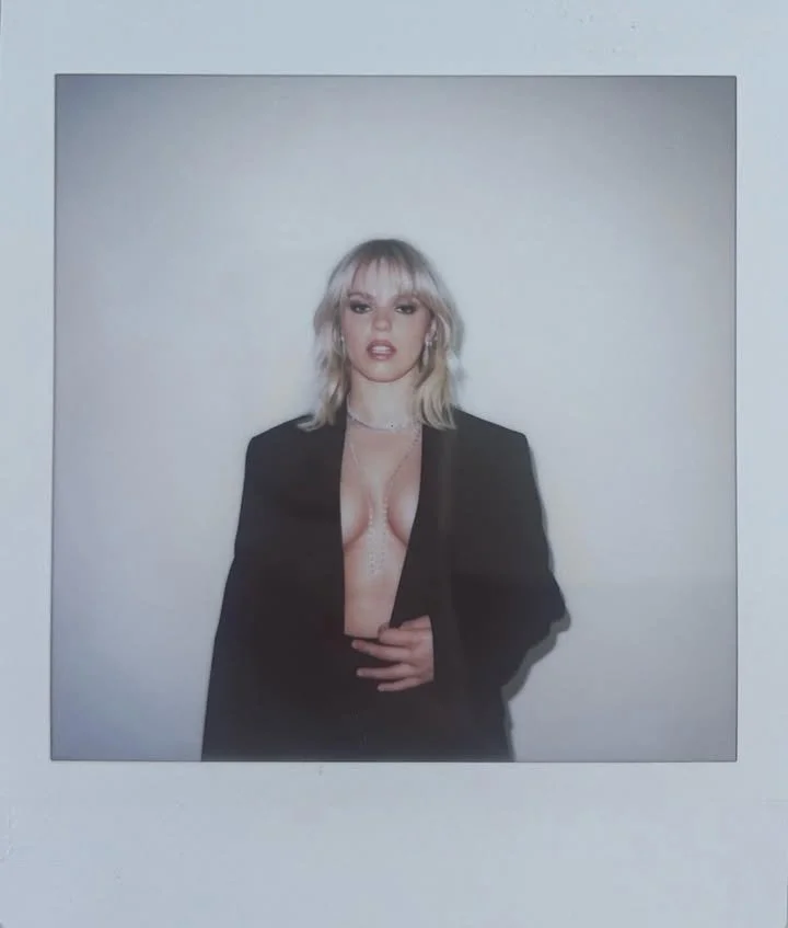 Renee rapp Turns me crazy hot as fuck image 12