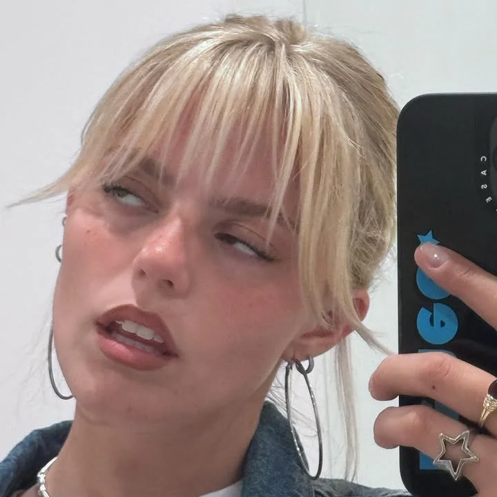 Renee rapp Turns me crazy hot as fuck image 2