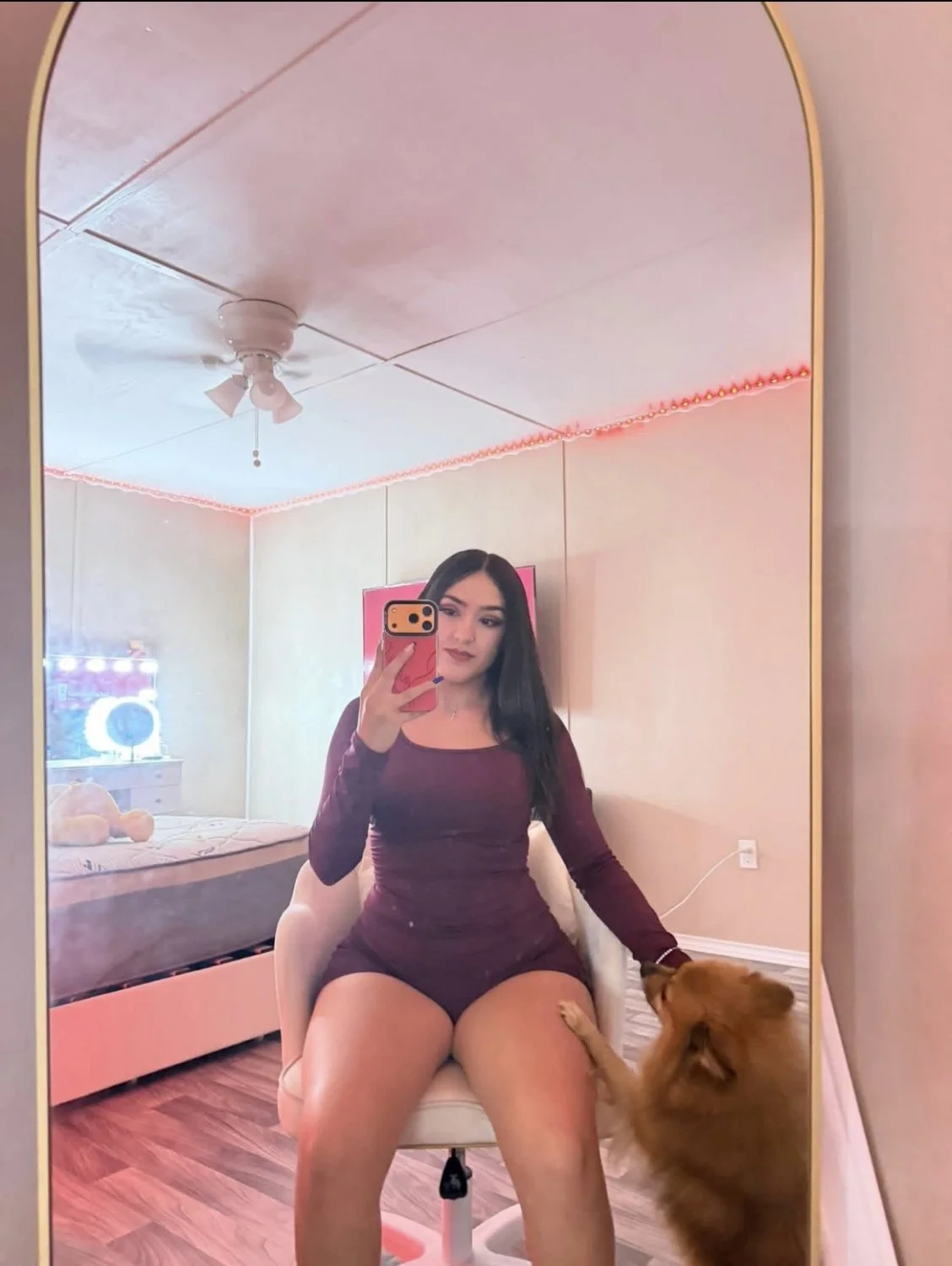 Sexy Latina p7 image 2