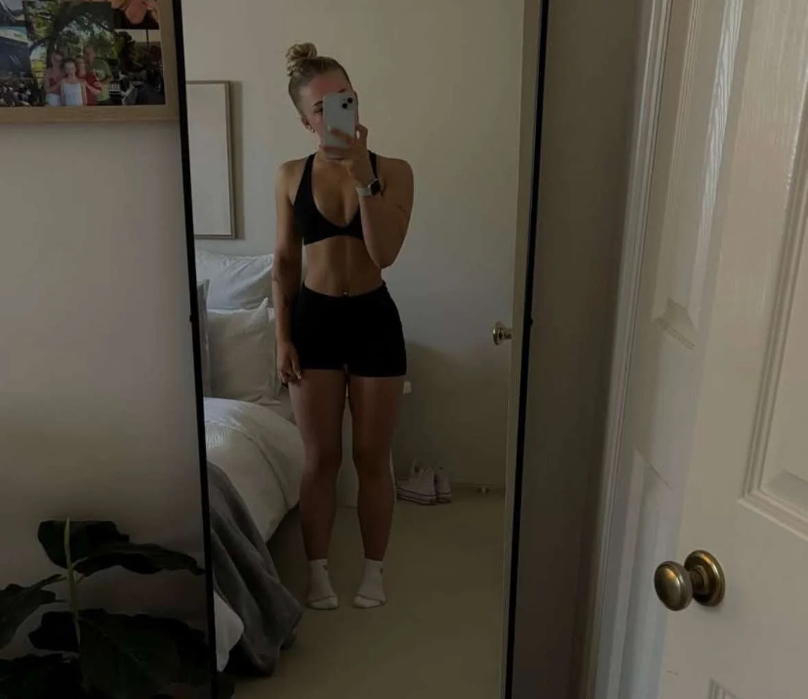 Ella 18 image 15