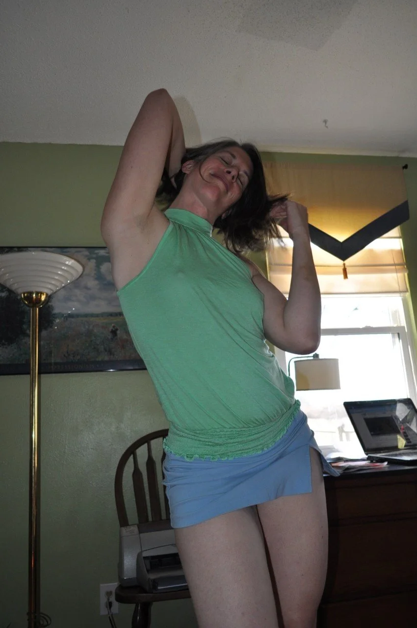 Cute Wife image 3