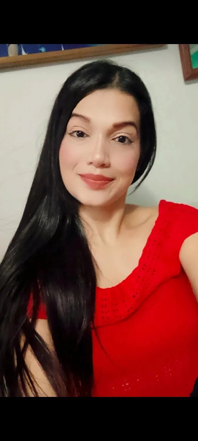Cara de inocente, cuerpo de puta - madura argentina filtrada por zorra image 13
