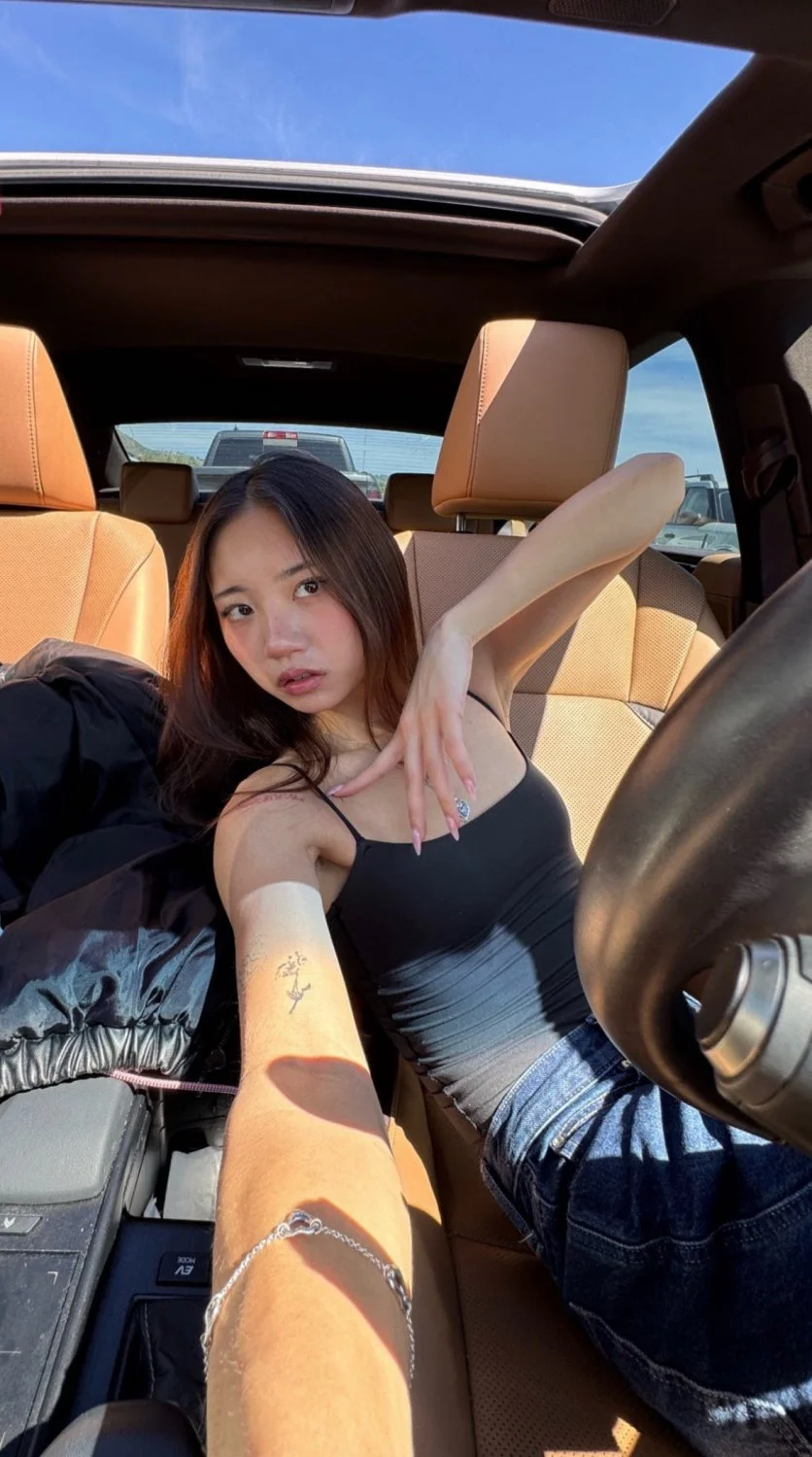 tigh asian slut image 10