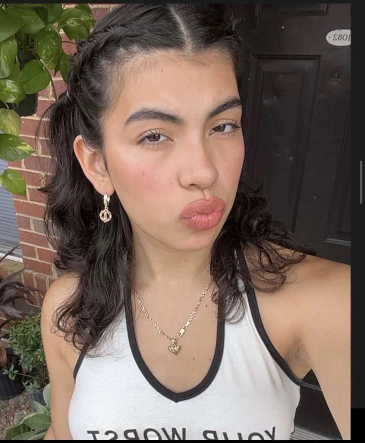 Big Dick Sucking Lip Latina Teen for Big Cock Bulls image 16