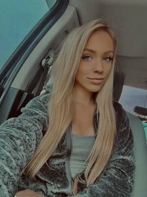 Blonde Country Teen Getting Her Pussy Pleasured image 9
