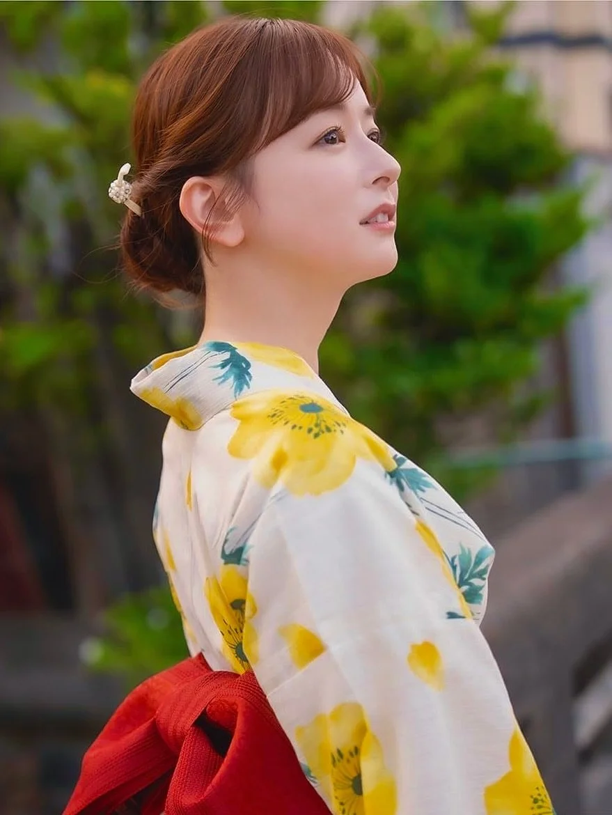 🔚Japanese　顔抜き　フリーアナウンサー　皆藤愛子　ソフトエロ　一発やりたい image 11