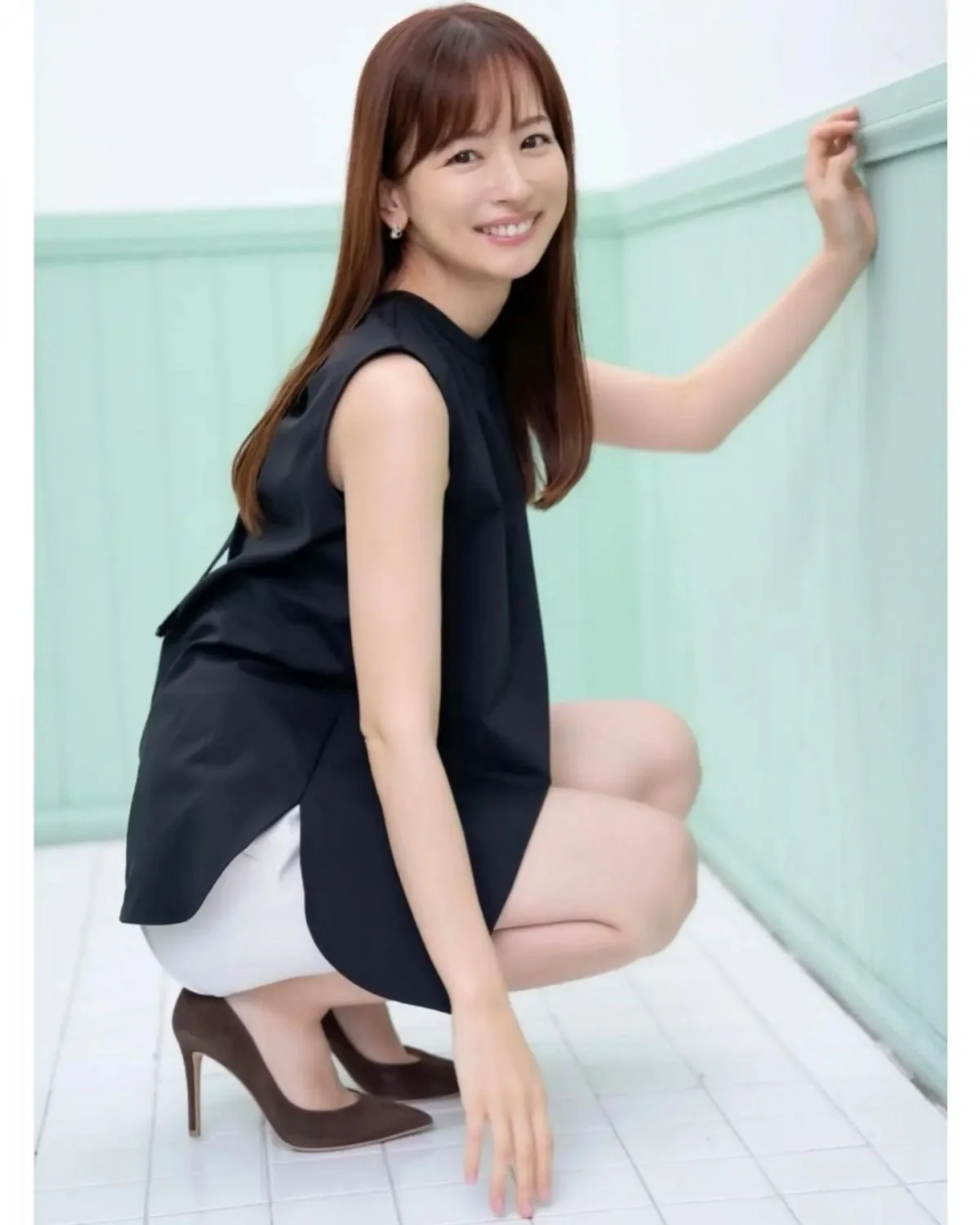 🔚Japanese　顔抜き　フリーアナウンサー　皆藤愛子　ソフトエロ　一発やりたい image 49