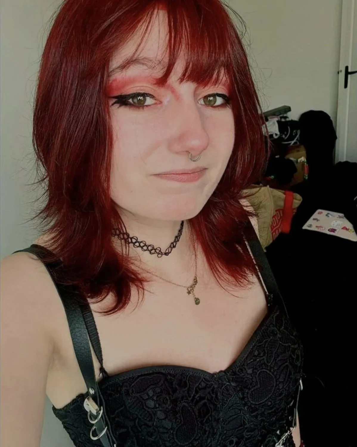 Julie image 3