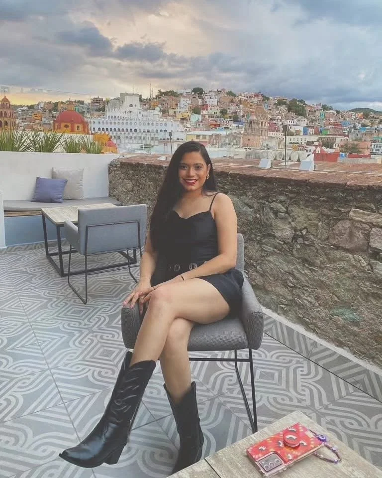 [AI] VID 12 - Dm yours image 4