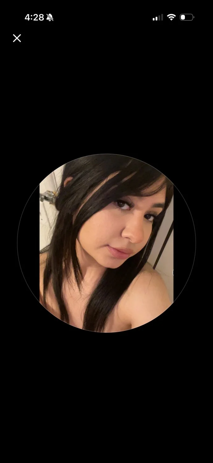 Anyone have her? Bakersfield main image