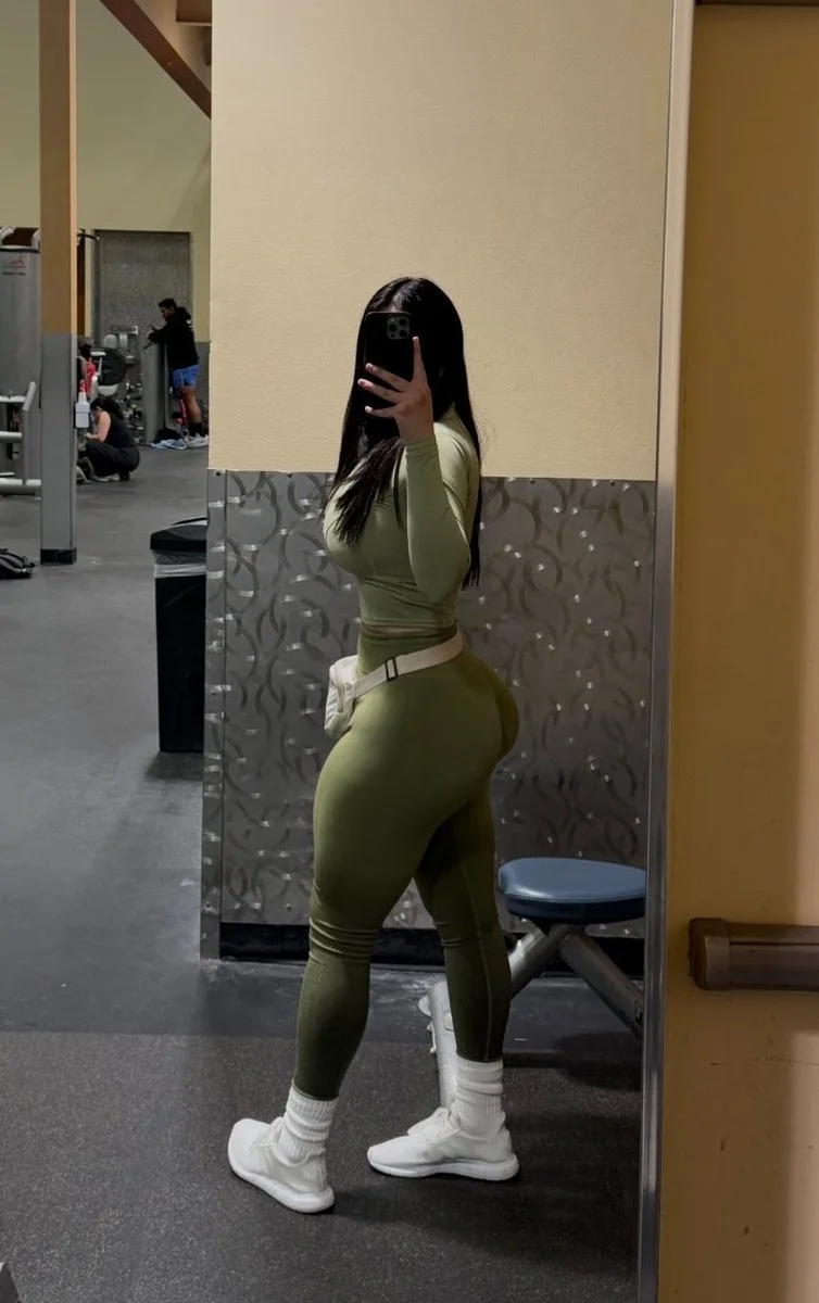 Thick asf image 5