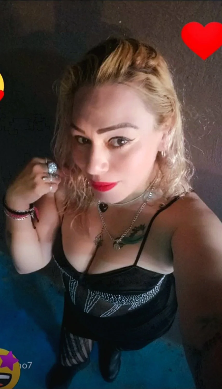 Poli mylf mexicana...sabrosa putita image 12